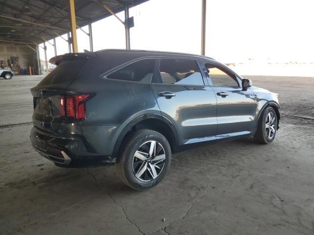 Фото 3 - KIA SORENTO