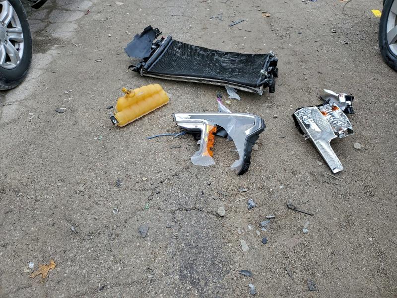 Фото 12 - FORD F-150