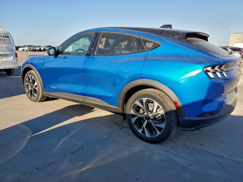 Фото 2 - FORD MUSTANG