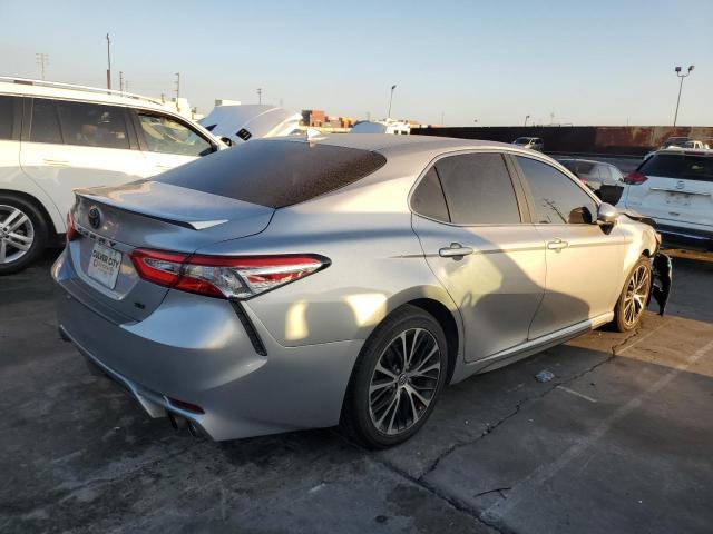 Фото 3 - TOYOTA CAMRY