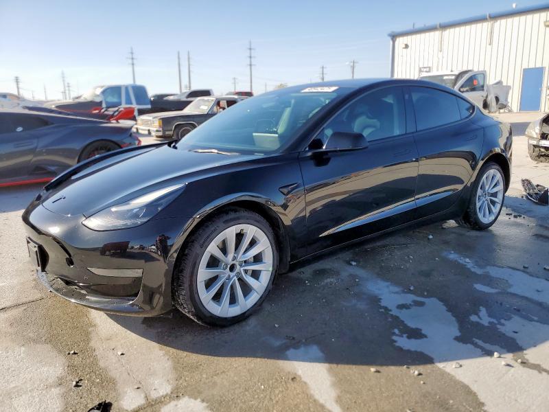 Фото 1 - TESLA MODEL 3