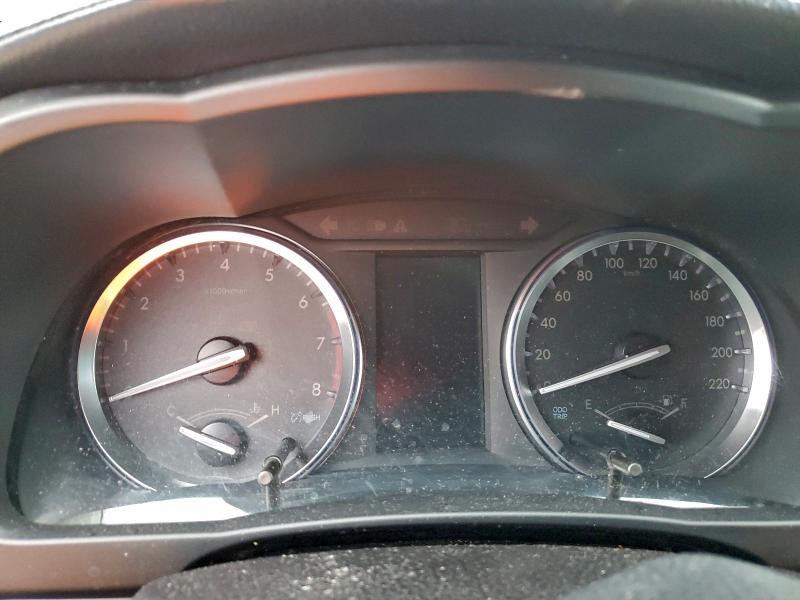 Фото 9 - TOYOTA HIGHLANDER