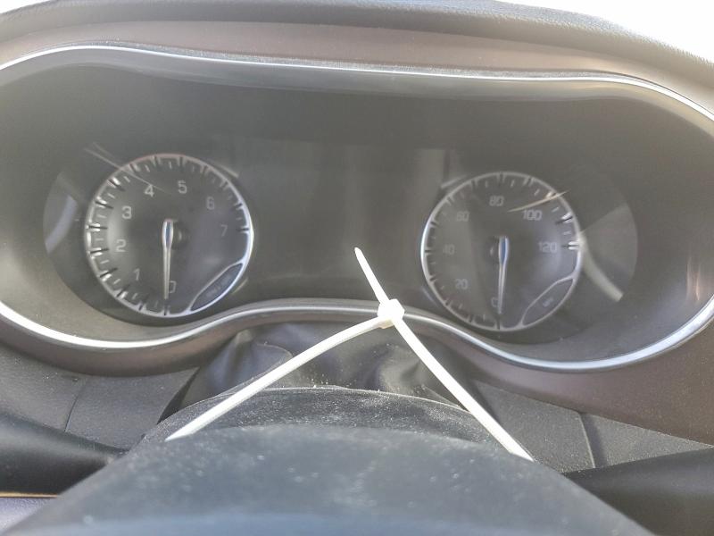 Фото 9 - CHRYSLER PACIFICA