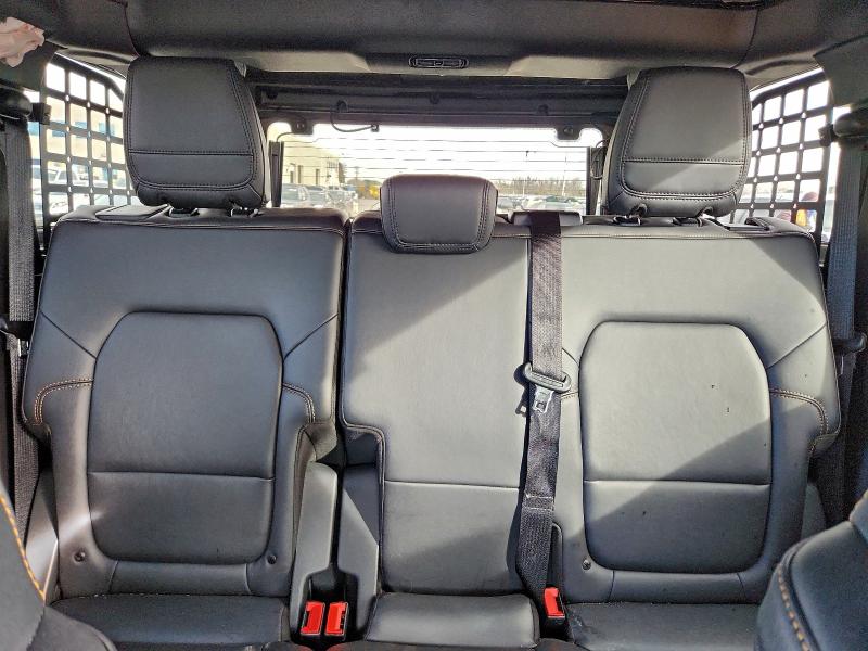 Фото 10 - FORD BRONCO