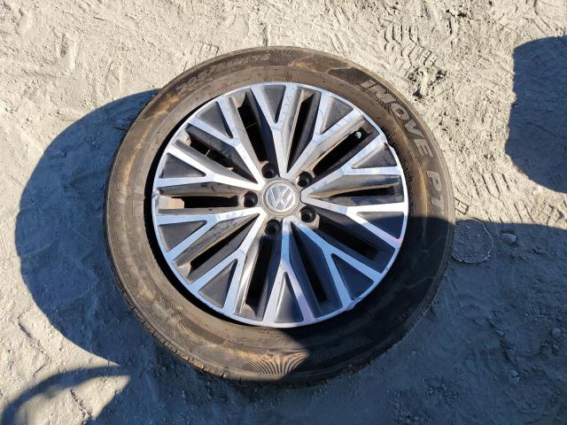 Фото 12 - VOLKSWAGEN JETTA