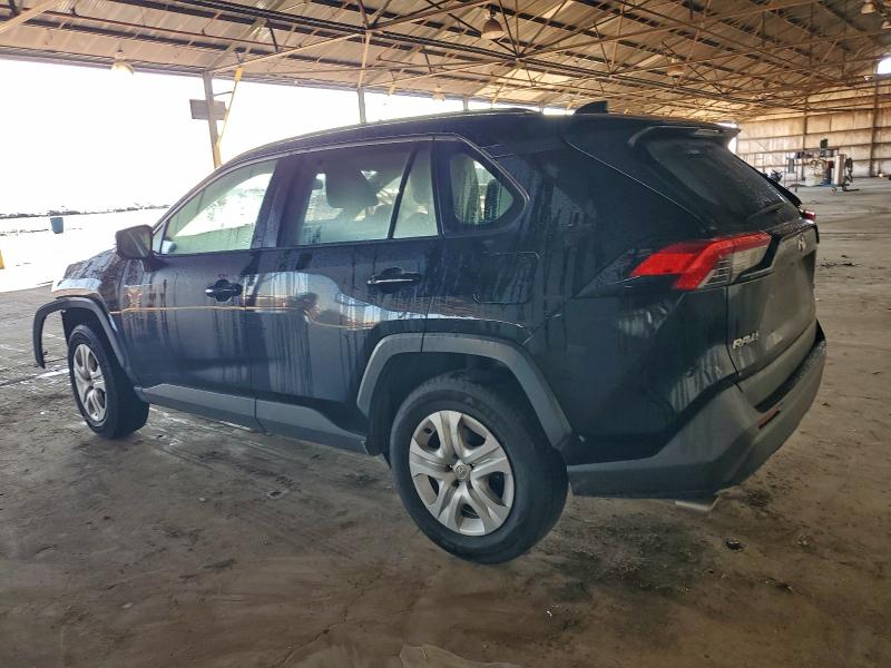 Фото 2 - TOYOTA RAV4