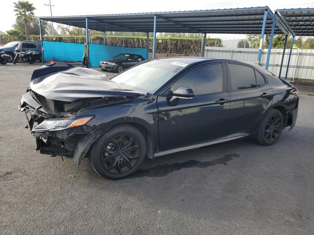 Фото 1 - TOYOTA CAMRY