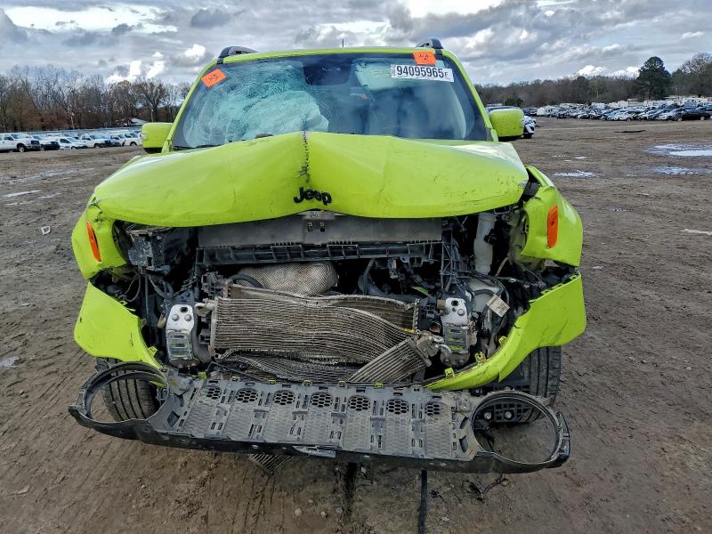 Фото 5 - JEEP RENEGADE