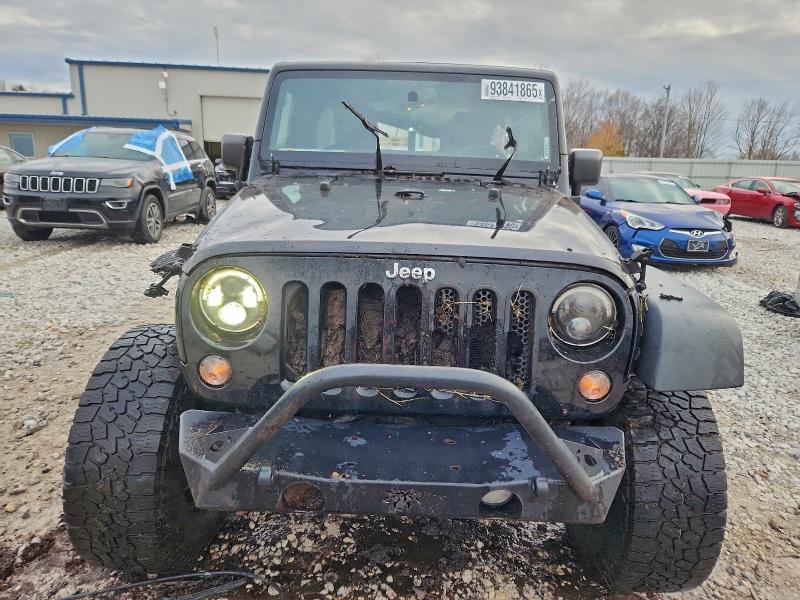 Фото 5 - JEEP WRANGLER