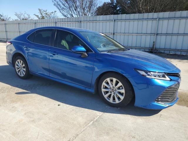 Фото 4 - TOYOTA CAMRY