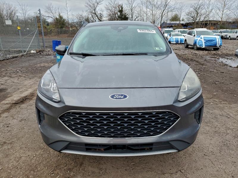 Фото 5 - FORD ESCAPE