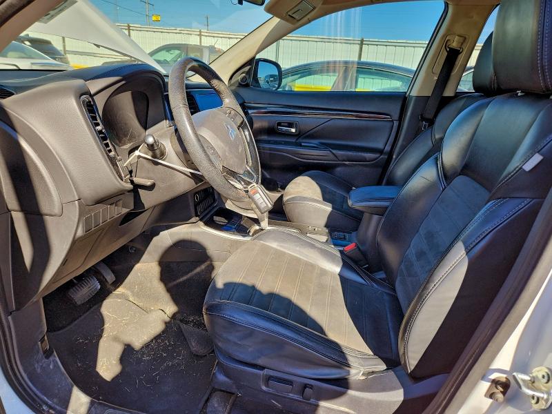 Фото 7 - MITSUBISHI OUTLANDER