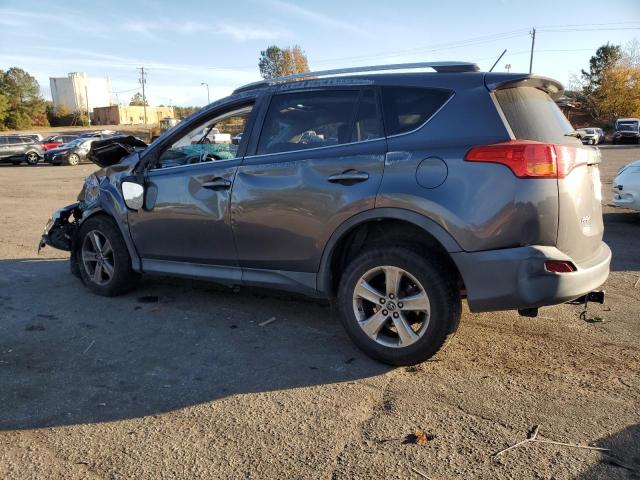 Фото 2 - TOYOTA RAV4