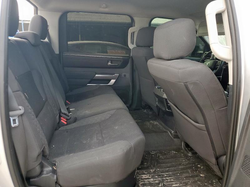 Фото 10 - TOYOTA TUNDRA