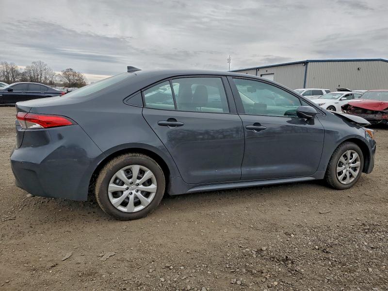 Фото 3 - TOYOTA COROLLA