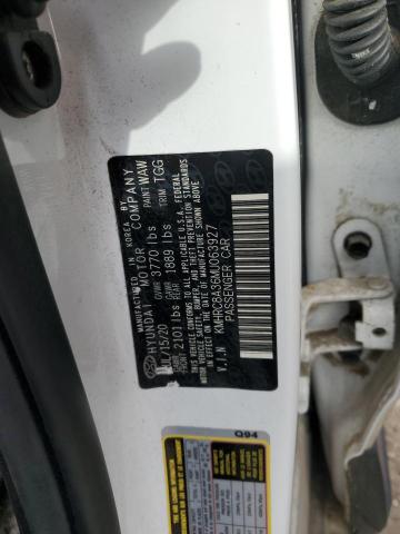 Фото 14 - HYUNDAI VENUE