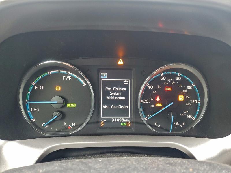 Фото 9 - TOYOTA RAV4