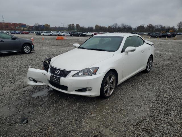 Фото 1 - LEXUS IS