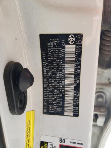 Фото 13 - TOYOTA COROLLA