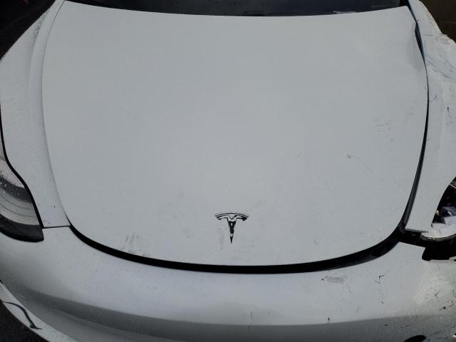 Фото 11 - TESLA MODEL 3