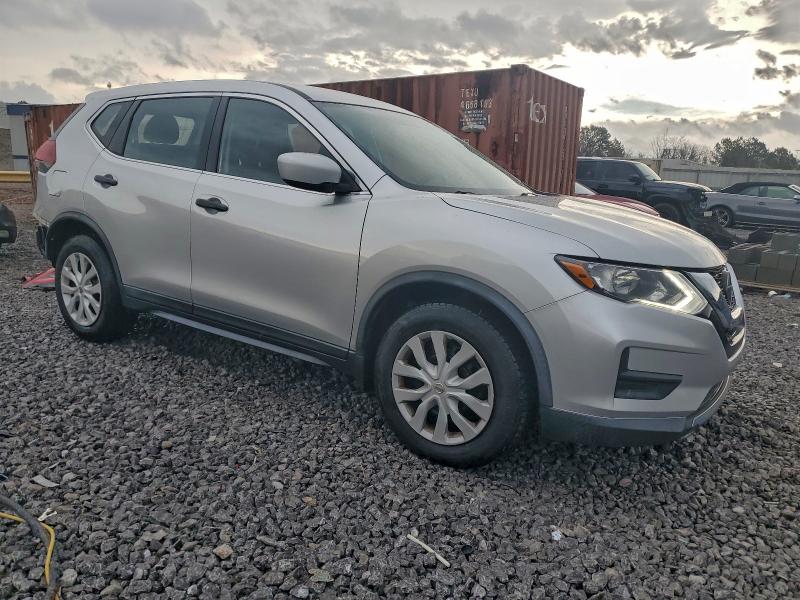 Фото 4 - NISSAN ROGUE