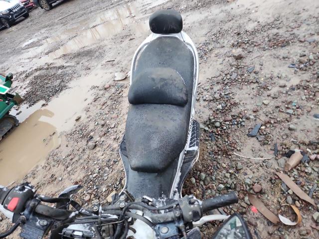 SUZUKI AN400 K3 2005