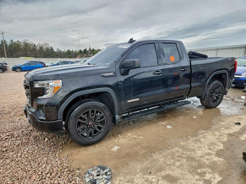 Фото 1 - GMC SIERRA