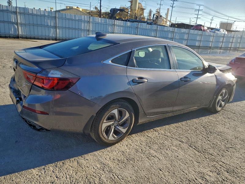 Фото 3 - HONDA INSIGHT