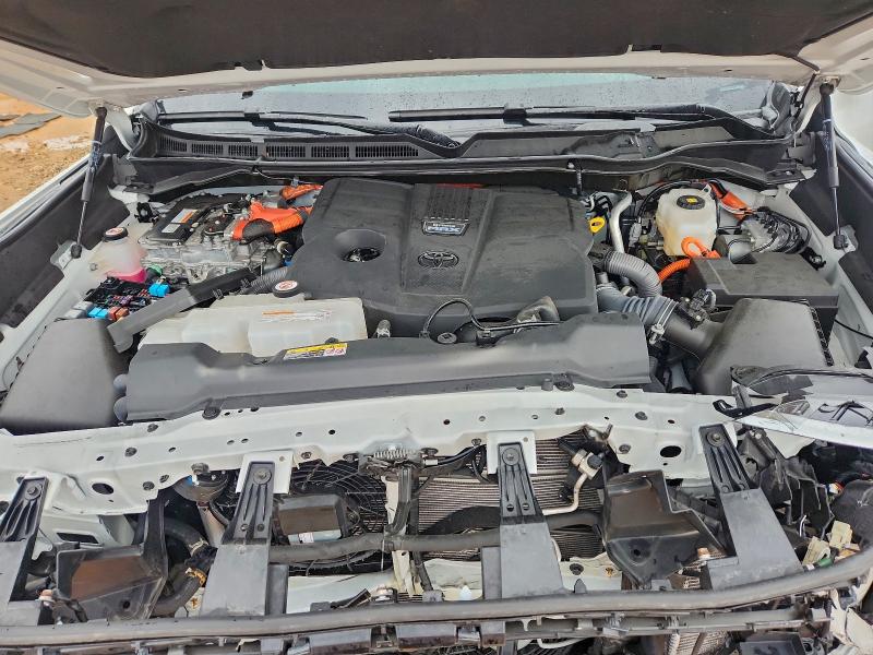 Фото 11 - TOYOTA TUNDRA