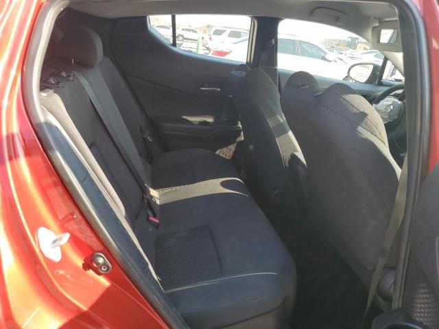 Фото 10 - TOYOTA C-HR