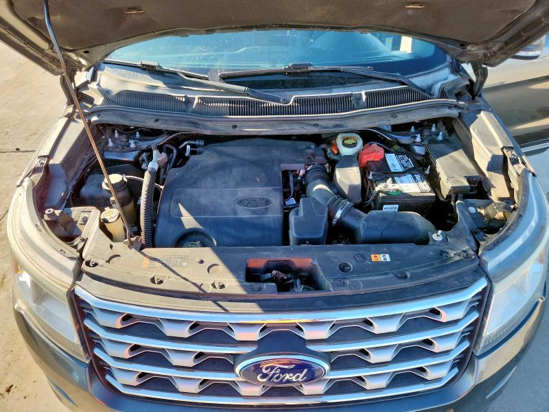 Фото 11 - FORD EXPLORER