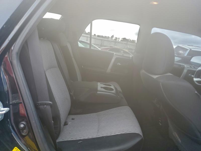 Фото 11 - TOYOTA 4RUNNER