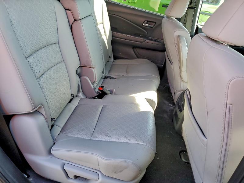 Фото 11 - HONDA PASSPORT