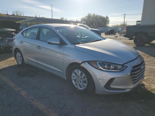 Фото 4 - HYUNDAI ELANTRA