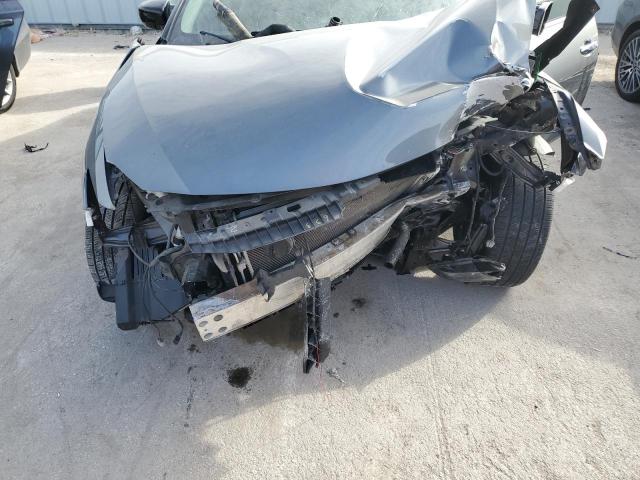 Фото 11 - NISSAN MAXIMA