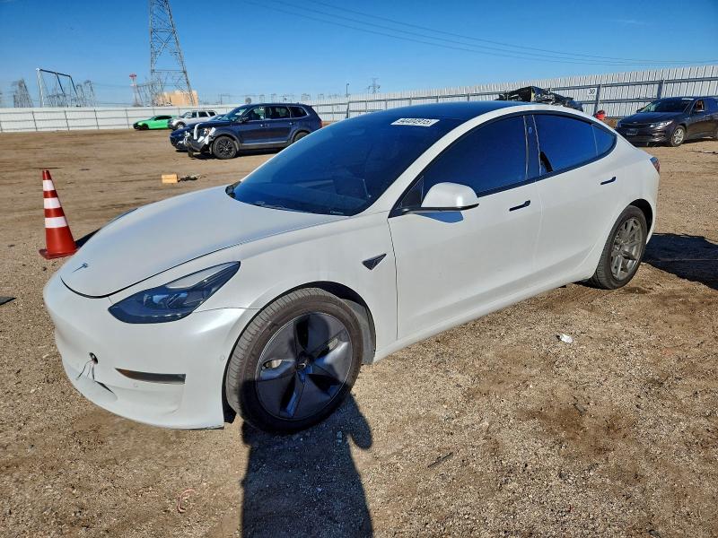 Фото 1 - TESLA MODEL 3