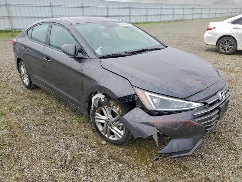 Фото 4 - HYUNDAI ELANTRA