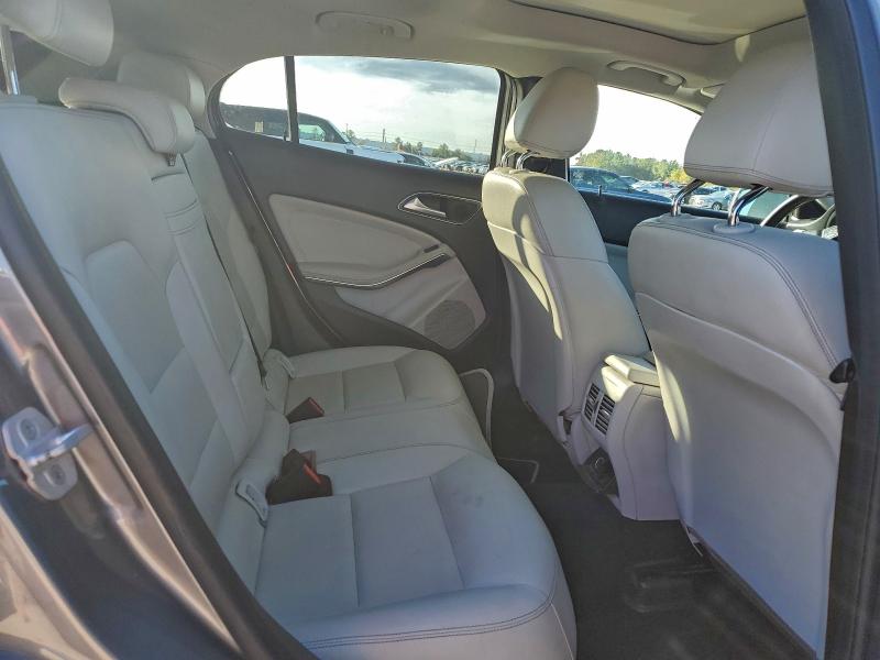 Фото 11 - MERCEDES-BENZ GLA-CLASS