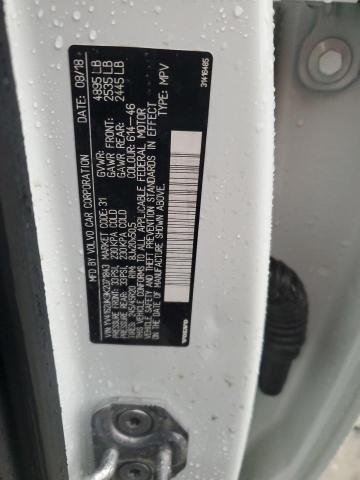 Фото 13 - VOLVO XC40