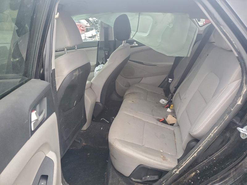 Фото 10 - HYUNDAI TUCSON