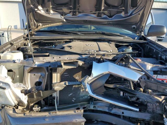 Фото 11 - TOYOTA TACOMA