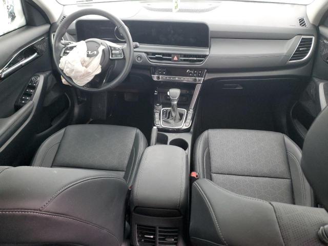 Фото 8 - KIA SELTOS