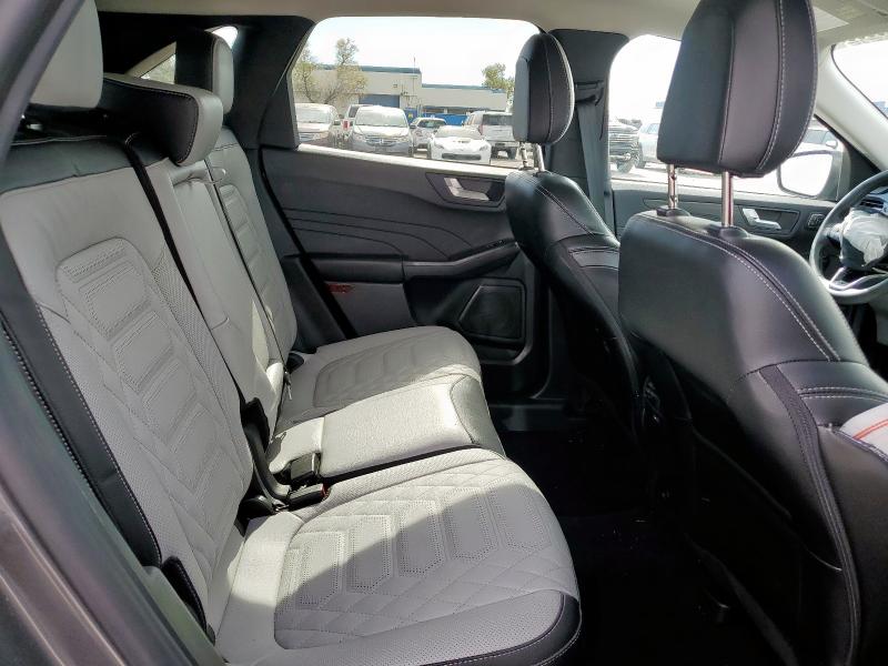 Фото 11 - FORD ESCAPE