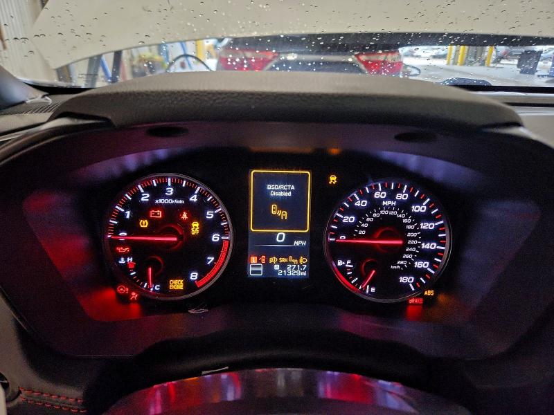 Фото 9 - SUBARU WRX