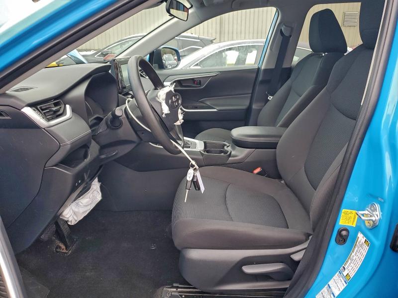 Фото 7 - TOYOTA RAV4