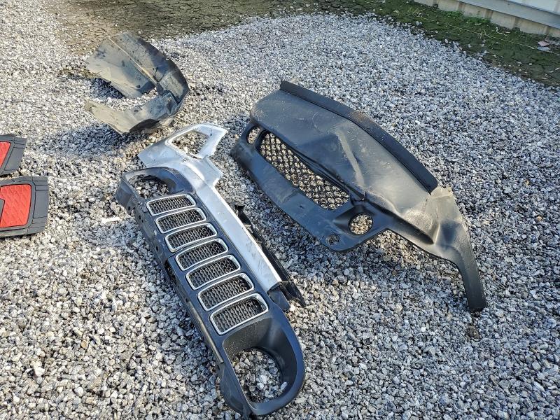 Фото 12 - JEEP RENEGADE