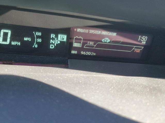 Фото 9 - TOYOTA PRIUS