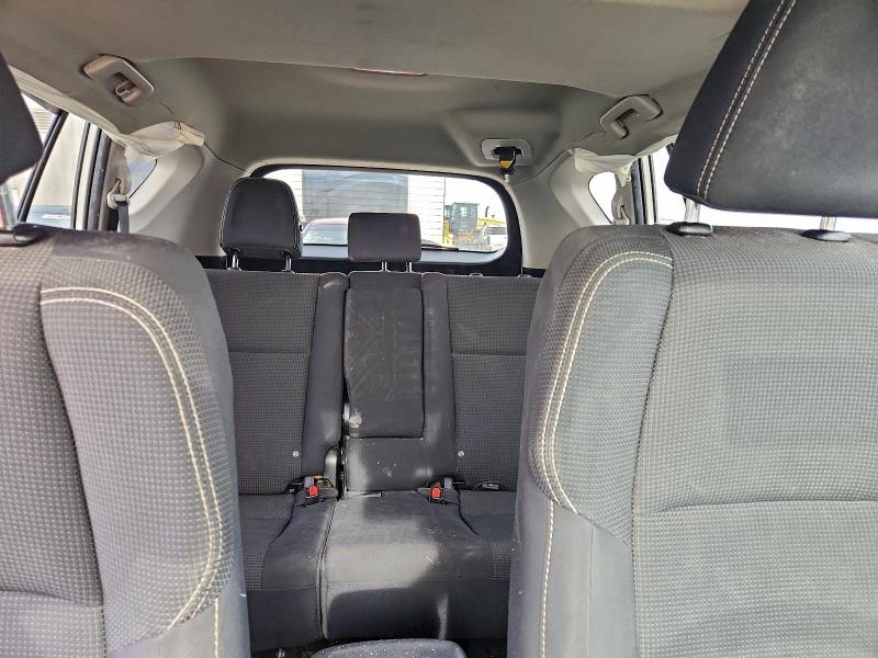 Фото 10 - TOYOTA RAV4