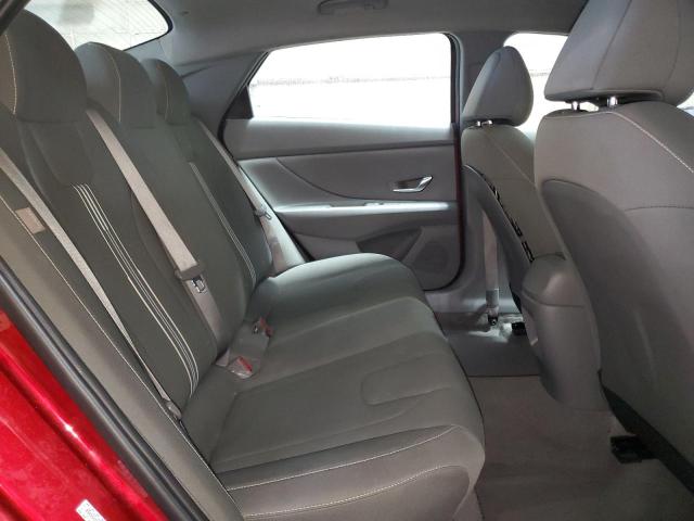 Фото 10 - HYUNDAI ELANTRA