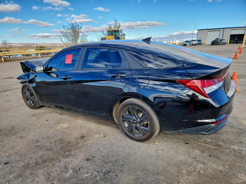 Фото 2 - HYUNDAI ELANTRA